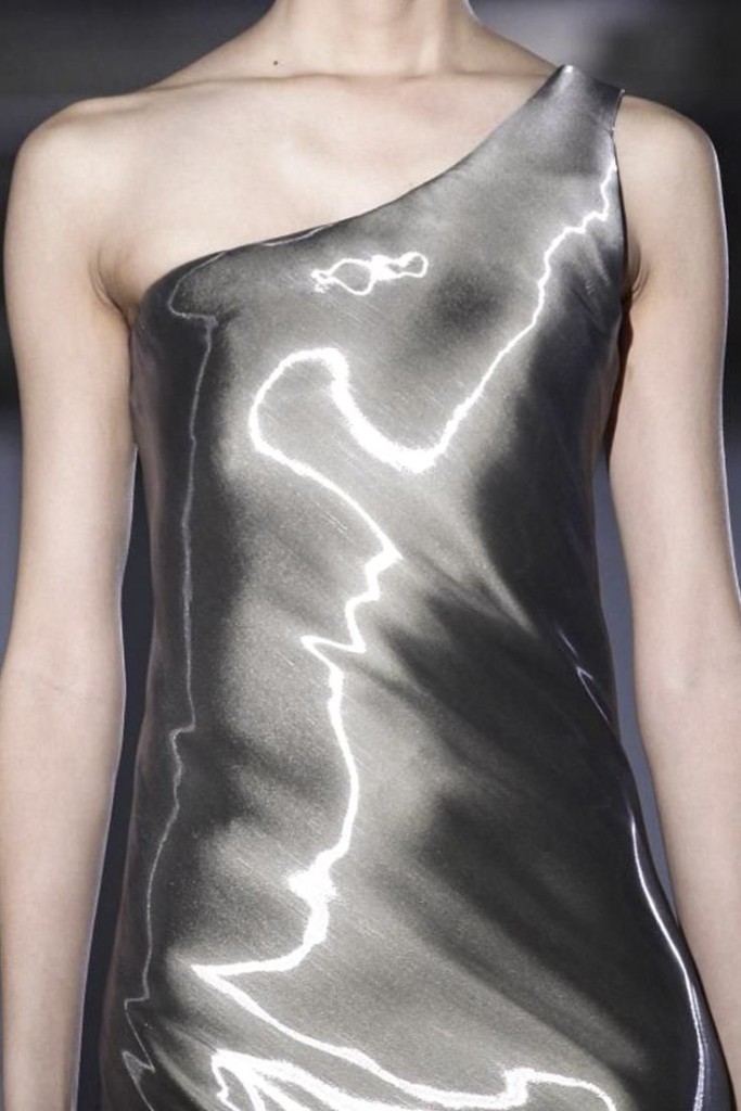 Iris Van Herpen Ready To Wear Fall Winter 2014 Paris