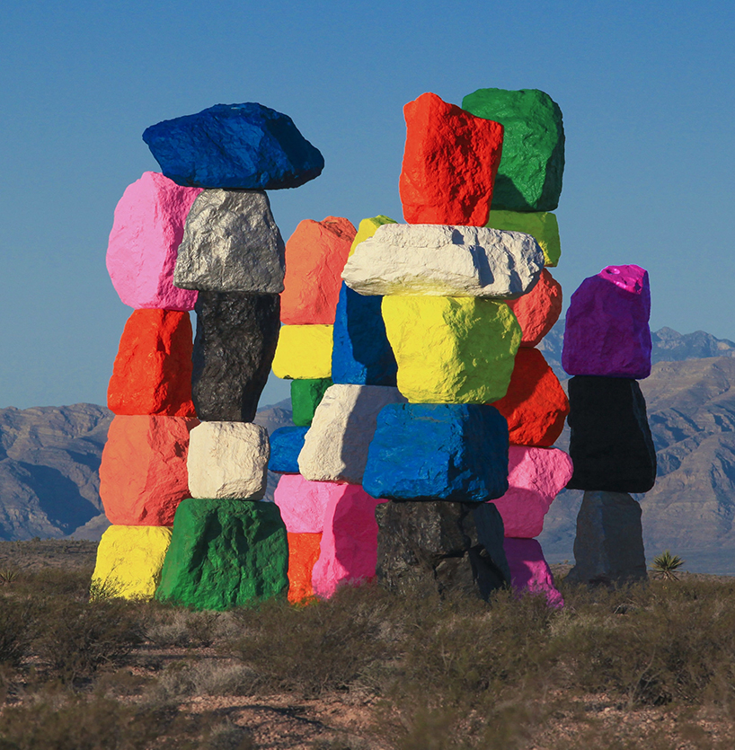 ugo-rondinone-seven-magic-mountains-designboom-03